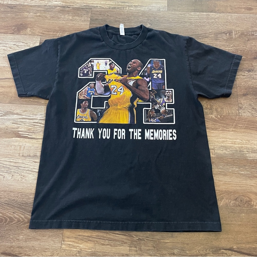 Kobe Bryant memorial t-shirt L